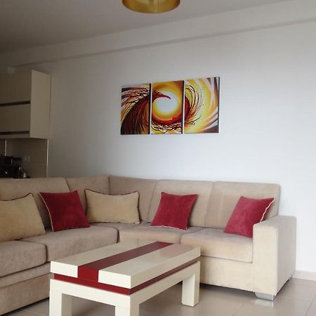 Apartments In White Residence Саранда Екстер'єр фото