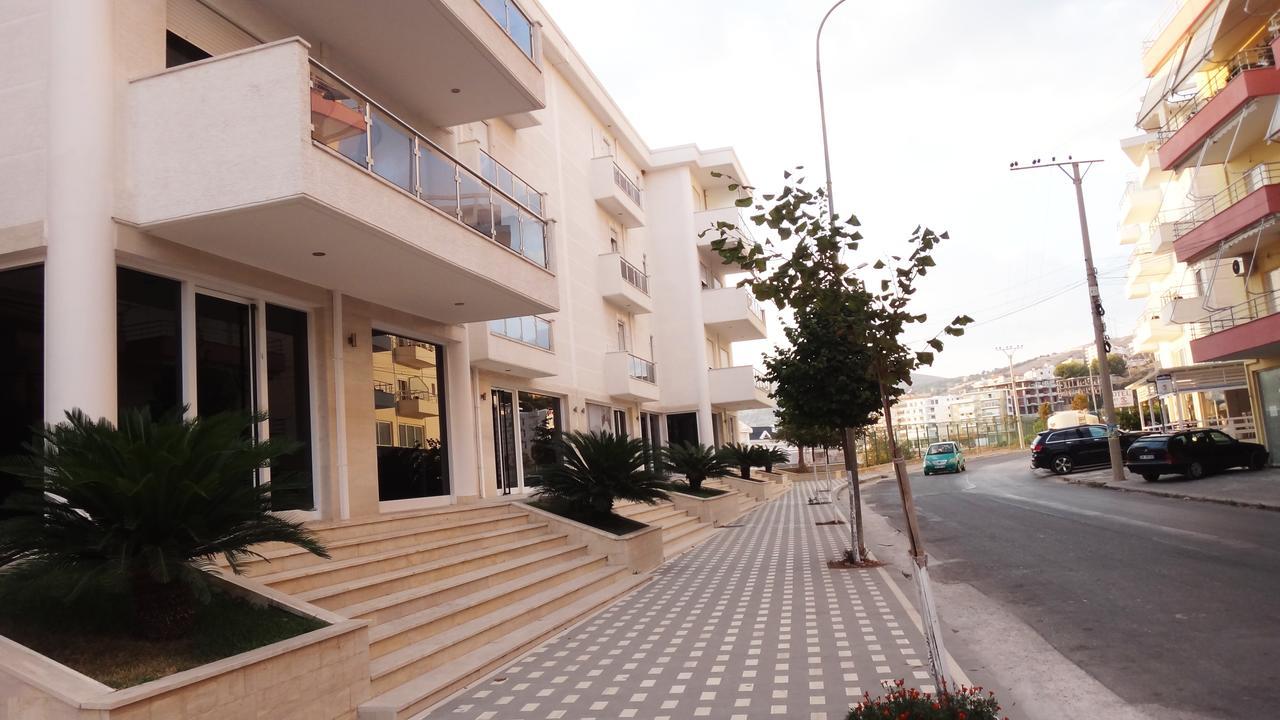 Apartments In White Residence Саранда Екстер'єр фото